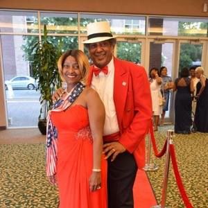 Meet your Posher, Robert